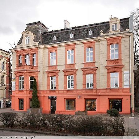 Apartamenty Przy Fontannie Zielona Góra Eksteriør billede